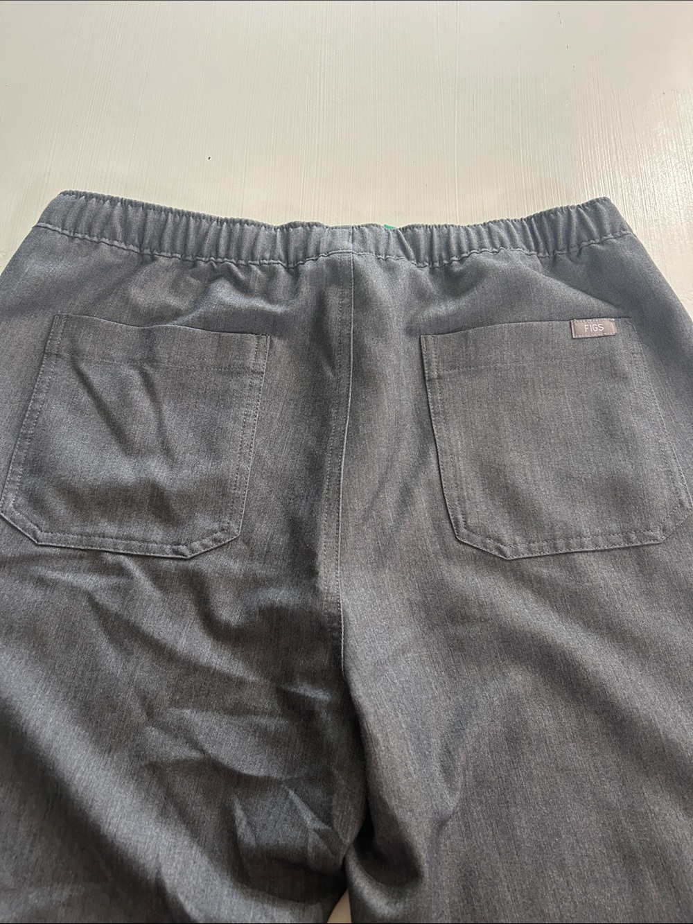 Figs Men's Gray Scrub Pants - Picture 6 of 6